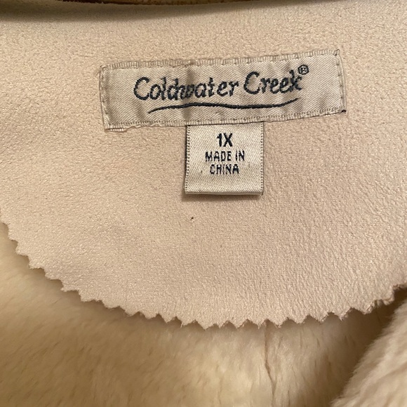 Coat - Picture 9 of 13